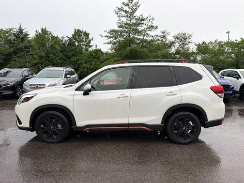 Crystal White Pearl 2024 Subaru Forester Sport