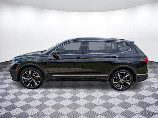 2022 Volkswagen Tiguan 2.0T SEL R-Line