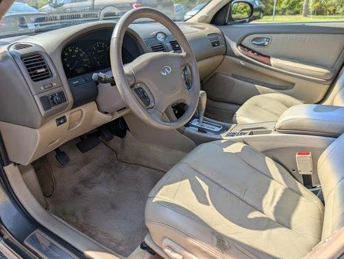 2001 INFINITI I30 Touring