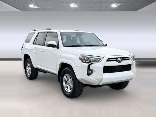 White 2023 Toyota 4Runner SR5 Premium
