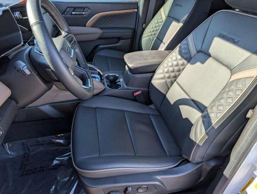 2024 GMC Canyon Denali