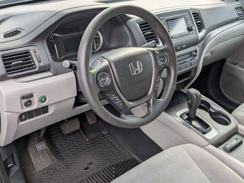 2016 Honda Pilot LX