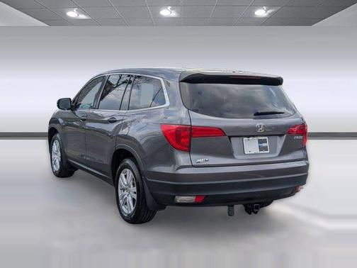 2016 Honda Pilot LX