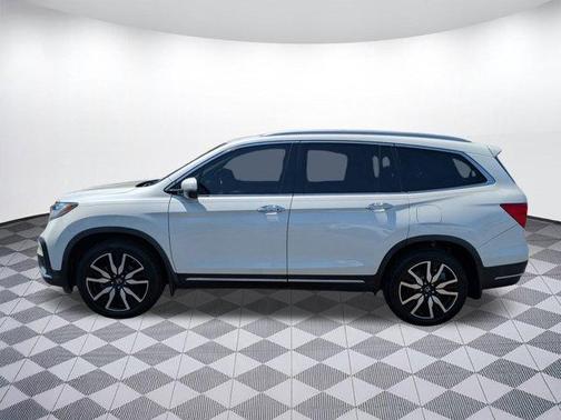 2019 Honda Pilot Touring 8-Passenger