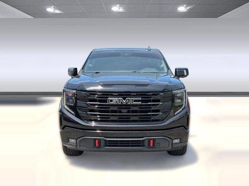 Onyx Black 2025 GMC Sierra 1500 Elevation