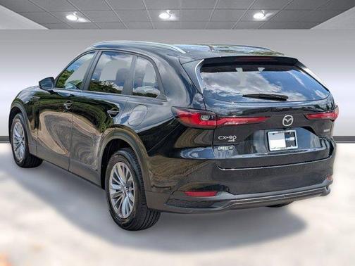 2024 Mazda CX-90 SE