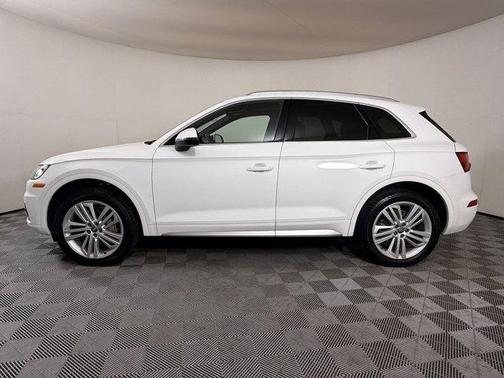 2018 Audi Q5 2.0T Prestige