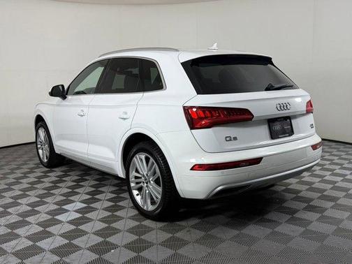 2018 Audi Q5 2.0T Prestige