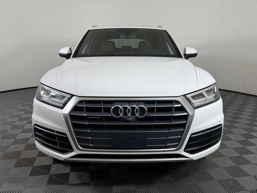 2018 Audi Q5 2.0T Prestige