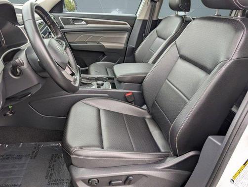 2023 Volkswagen Atlas 3.6L SE w/Technology