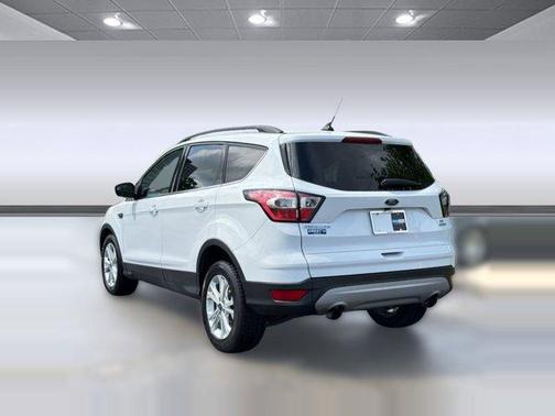 White 2018 Ford Escape SE