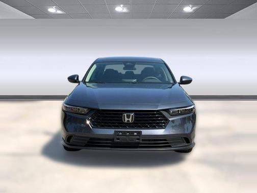 Meteorite Gray Metallic 2025 Honda Accord LX