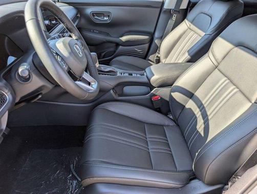 Pearl 2026 Honda HR-V EX-L