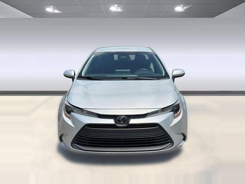 Classic Silver Metallic 2024 Toyota Corolla LE