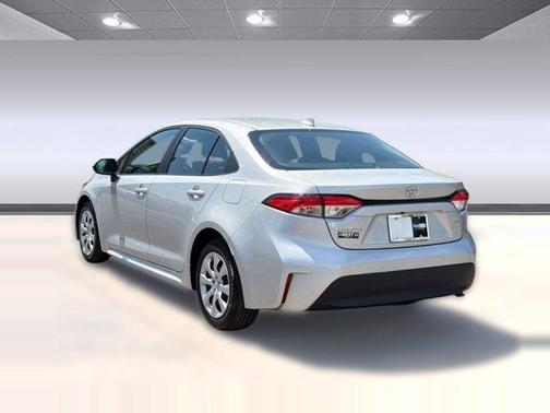 Classic Silver Metallic 2024 Toyota Corolla LE