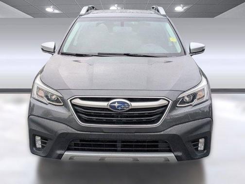 2022 Subaru Outback Touring XT