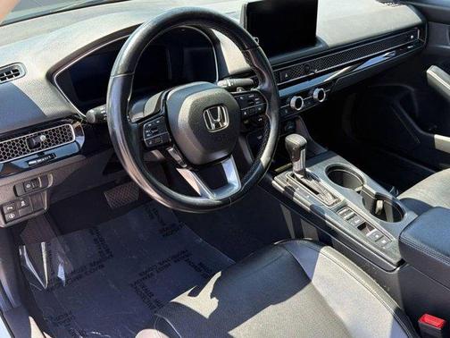 White 2023 Honda Civic Touring
