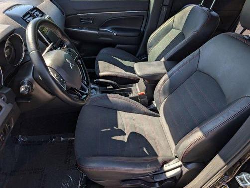 2022 Mitsubishi Outlander Sport SE