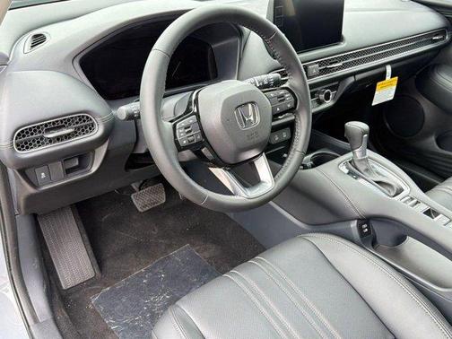 Urban Gray Pearl 2027 Honda HR-V EX-L