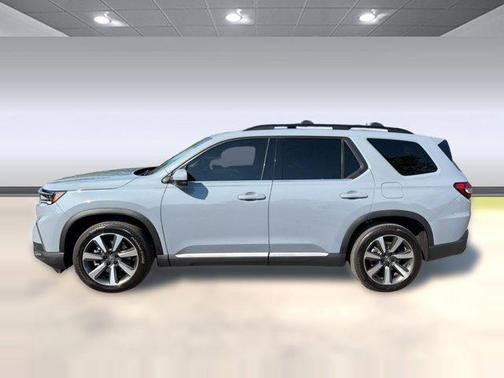 Gray 2024 Honda Pilot Elite