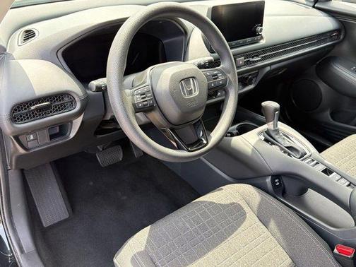 Black 2025 Honda HR-V LX