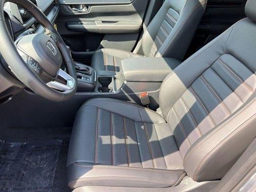 Solar Silver Metallic 2026 Honda CR-V Hybrid Sport-L