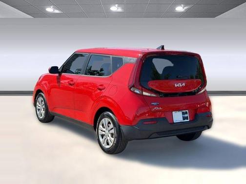 Inferno Red 2022 Kia Soul LX