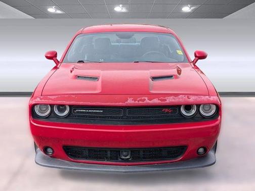2016 Dodge Challenger R/T Scat Pack