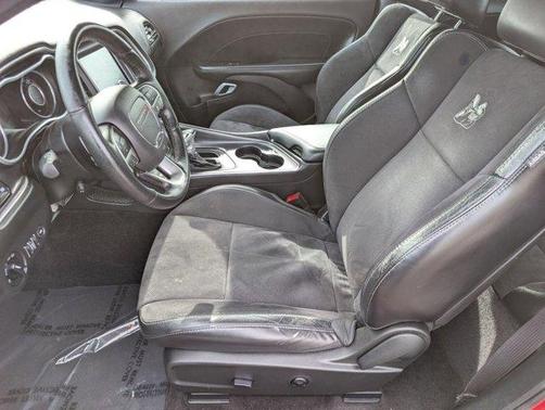 2016 Dodge Challenger R/T Scat Pack