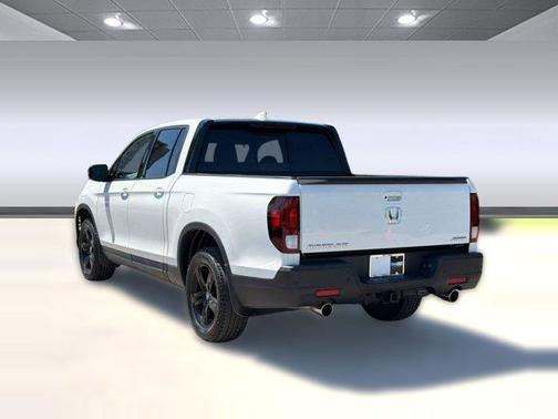 Platinum White Pearl 2023 Honda Ridgeline Black Edition