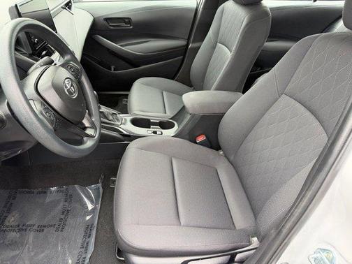 Ice 2024 Toyota Corolla LE