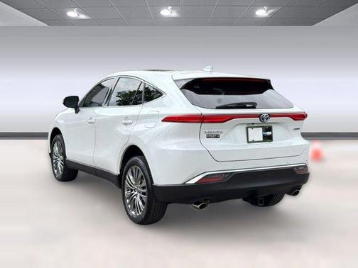 White 2024 Toyota Venza XLE