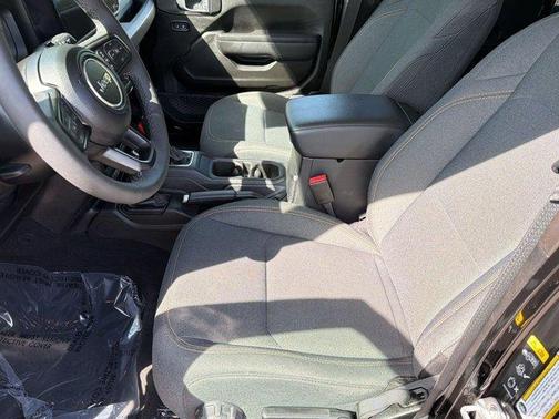 Black Clearcoat 2025 Jeep Wrangler Sport