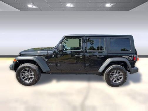Black Clearcoat 2025 Jeep Wrangler Sport