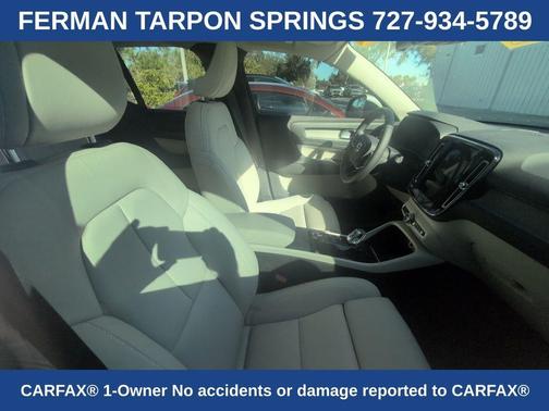 2021 Volvo XC40 T5 Inscription