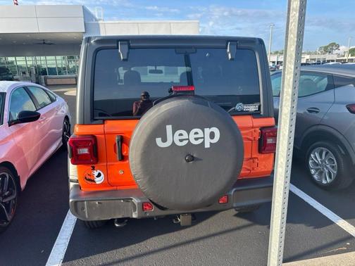 Metallic 2019 Jeep Wrangler Unlimited Sport