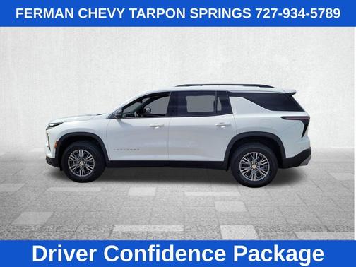 2025 Chevrolet Traverse LT