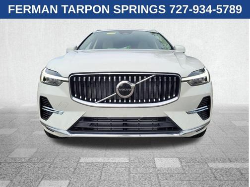 2022 Volvo XC60 Recharge Plug-In Hybrid T8 Inscription Expression Extended Range