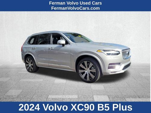 2024 Volvo XC90 B5 Plus Bright Theme