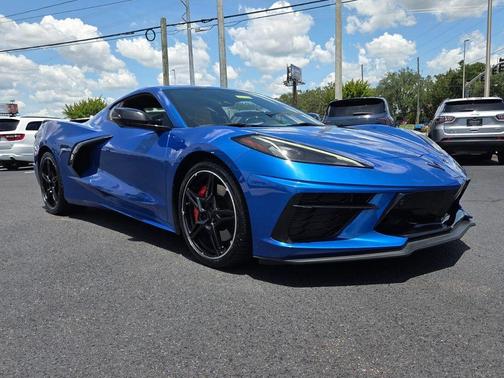 Elkhart Lake Blue Metallic 2023 Chevrolet Corvette Stingray w/2LT