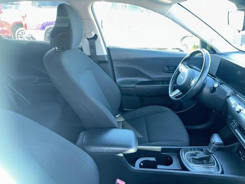 Yellow 2024 Hyundai KONA SEL