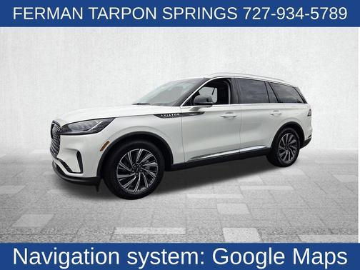 White Metallic 2026 Lincoln Aviator Premiere