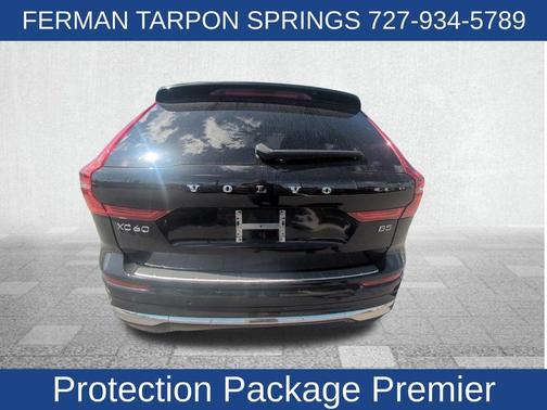 2023 Volvo XC60 B5 Ultimate Bright Theme