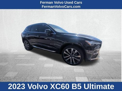 2023 Volvo XC60 B5 Ultimate Bright Theme