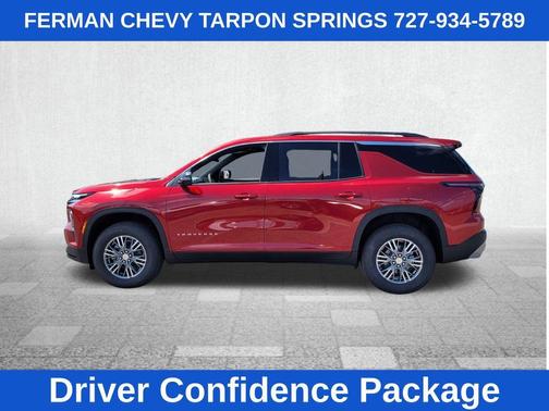 2025 Chevrolet Traverse LT