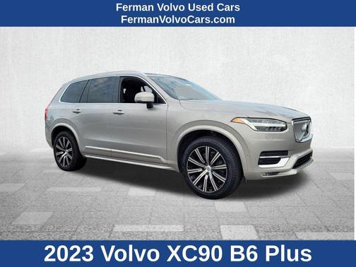 2023 Volvo XC90 B6 Plus 7-Seater