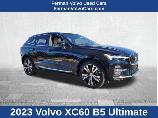 2023 Volvo XC60 B5 Ultimate Bright Theme