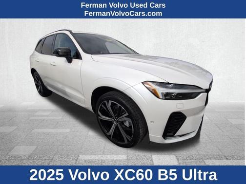 2025 Volvo XC60 B5 Ultra