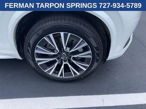 70700 2022 Volvo XC90 T6 Momentum 7 Passenger