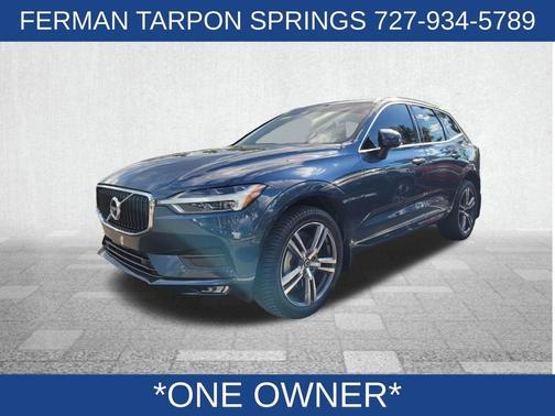 2021 Volvo XC60 T6 Momentum